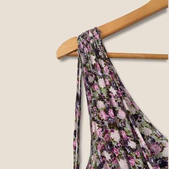 LOVE Culture Floral Dress - Picture 3 of 9